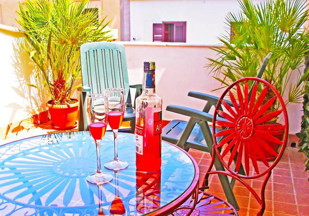 People B&B - A Place To Be Palermo Bed & Breakfast