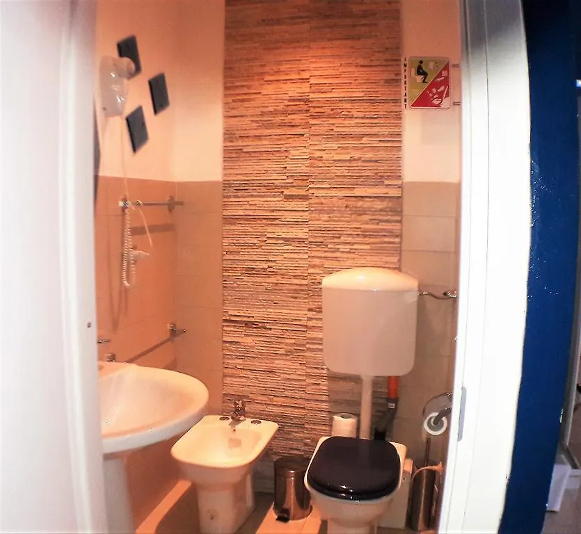 People B&B - A Place To Be Palermo Bed & Breakfast