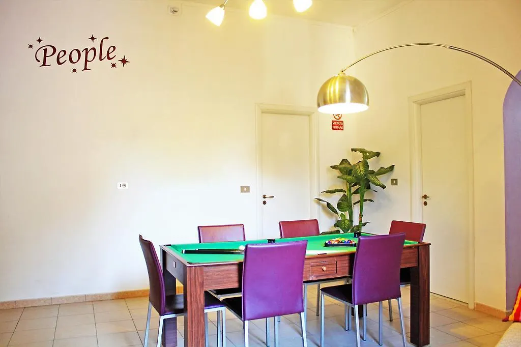 People B&B - A Place To Be Palermo Bed & Breakfast